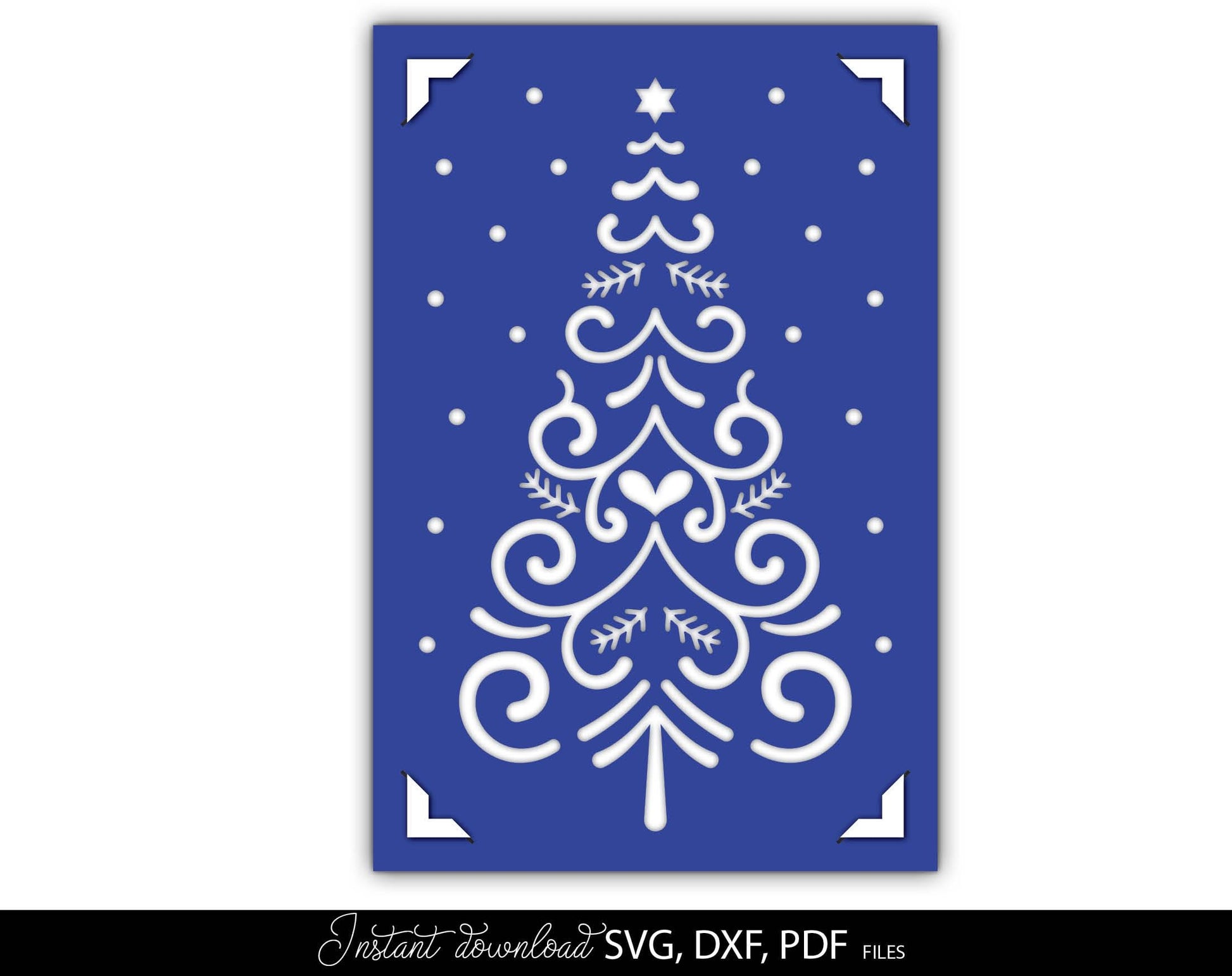 Weihnachtskarte im SVG, DXF, PDF-Format mit einem geschmückten Weihnachtsbaum, ideal für Cricut und Laserschneiden. Frohe Weihnachten auf der Karte.